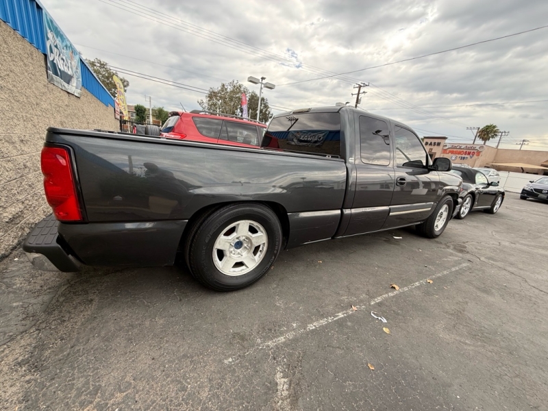 chevrolet silverado 1500 2004 2GCEC19T741402530 image chevrolet silverado 1500 2004 2GCEC19T741402530 image